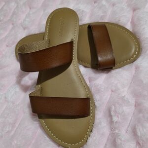 Old Navy Tan and Brown Sandals